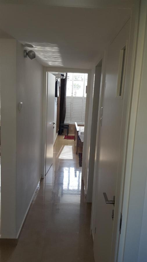 Room Near Sheba Medical Center, And Bar Ilan, And Tlv Airport Qiryat Ono Eksteriør bilde